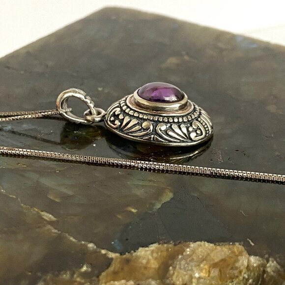 Sterling Silver 925 Scrollwork Oval Purple Cubic Zirconia Pendant Necklace 18" - Picture 6 of 16